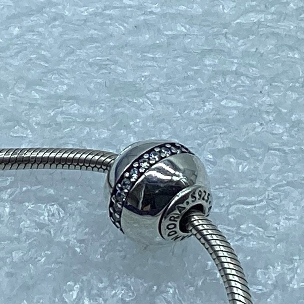 Pandora Essence Collection, “ Stability” Charm S925Ale 796018CZ E12-8